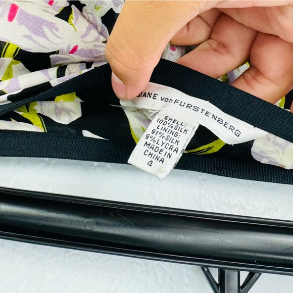 Diane Von Furstenberg Y2K Silk Ruffle Layered Ruched Mini Floral Lilly Skirt - Picture 5 of 6